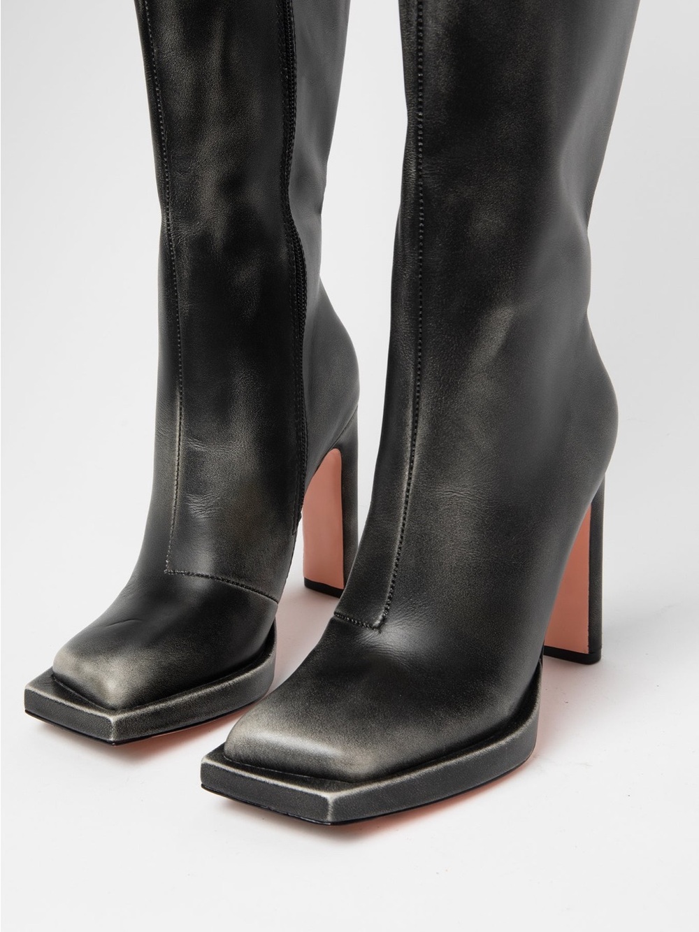 HAN BURNISHED BLACK -Sadi Studios